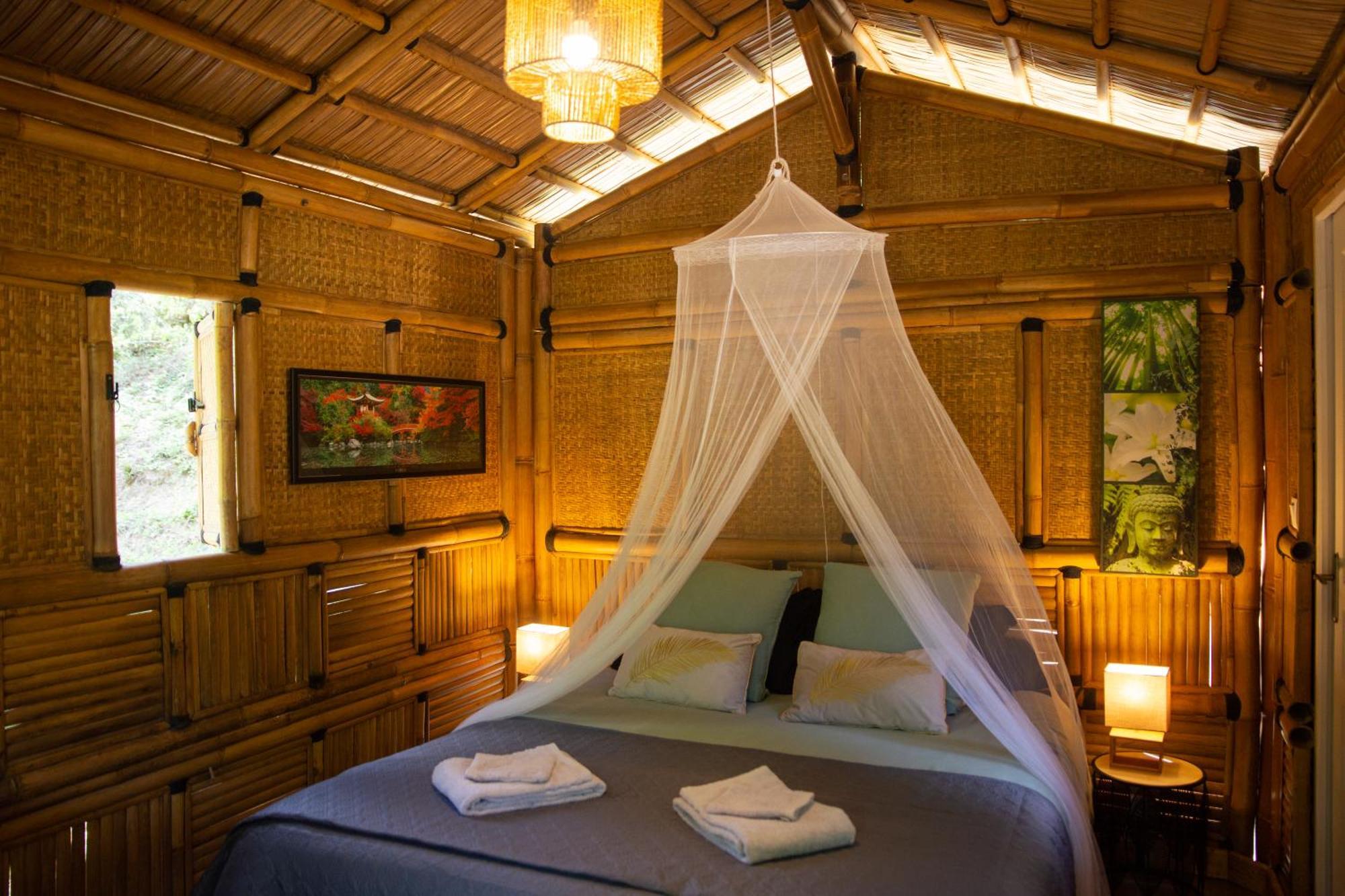 Suite Bambou Bien-Etre A Bali - Le Soleil Des Cevennes Saint-Jean-du-Gard Exterior photo